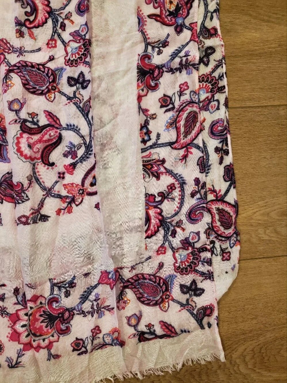 Vera Bradley Light Pink Paisley Women's Scarf - Soft Floral Print